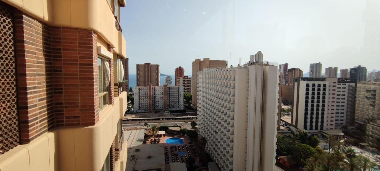 Precioso Apartamento Con Piscina Y Vistas Al Mar Mediterraneo. Бенидорм Экстерьер фото