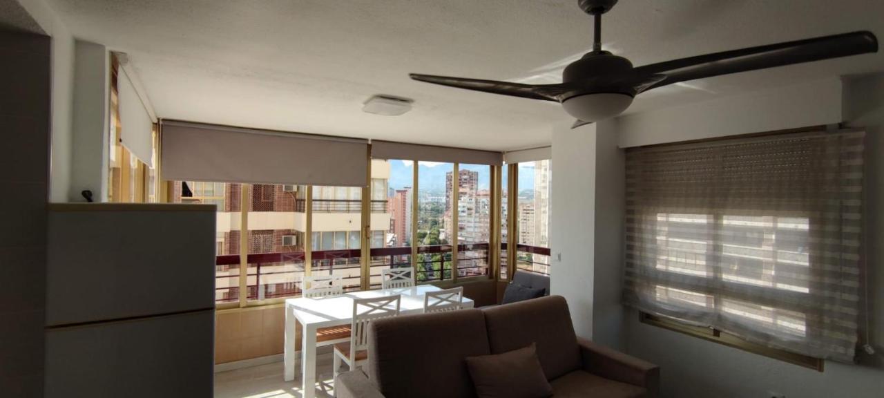 Precioso Apartamento Con Piscina Y Vistas Al Mar Mediterraneo. Бенидорм Экстерьер фото